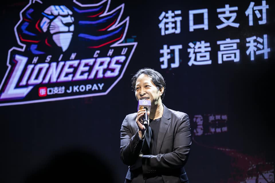 胡亦嘉被拔街口董座 怒嗆彈劾黃天牧