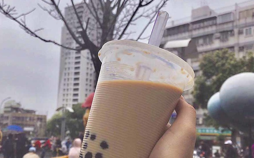 手搖飲藏食安危機！全台6間知名連鎖店   違規挨罰