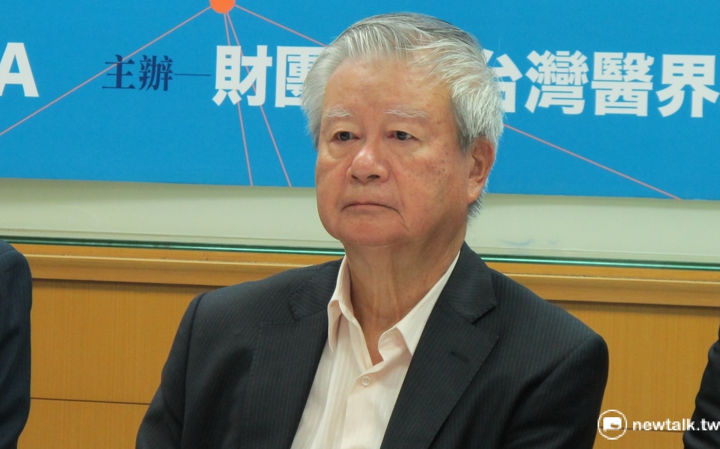 Re: [新聞] 台灣國家聯盟退出活動：馬英九未對228表