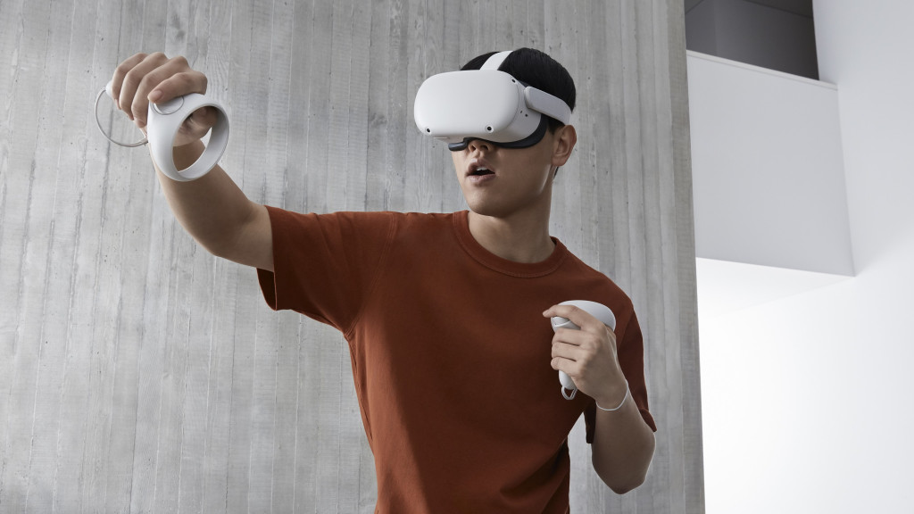 尋找VR技術商業模式！臉書Oculus頭戴裝置測試廣告投放