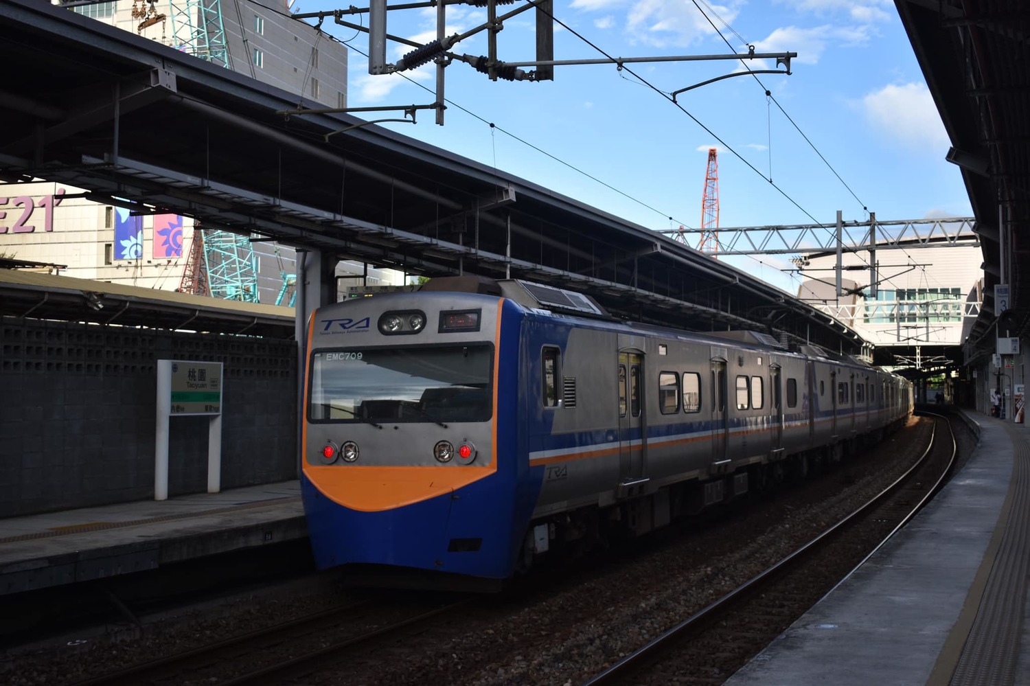 60503888d2020