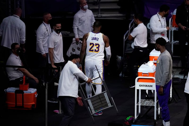 NBA／詹皇何時能歸隊？詹媽上節目透露：大約還要3-4周