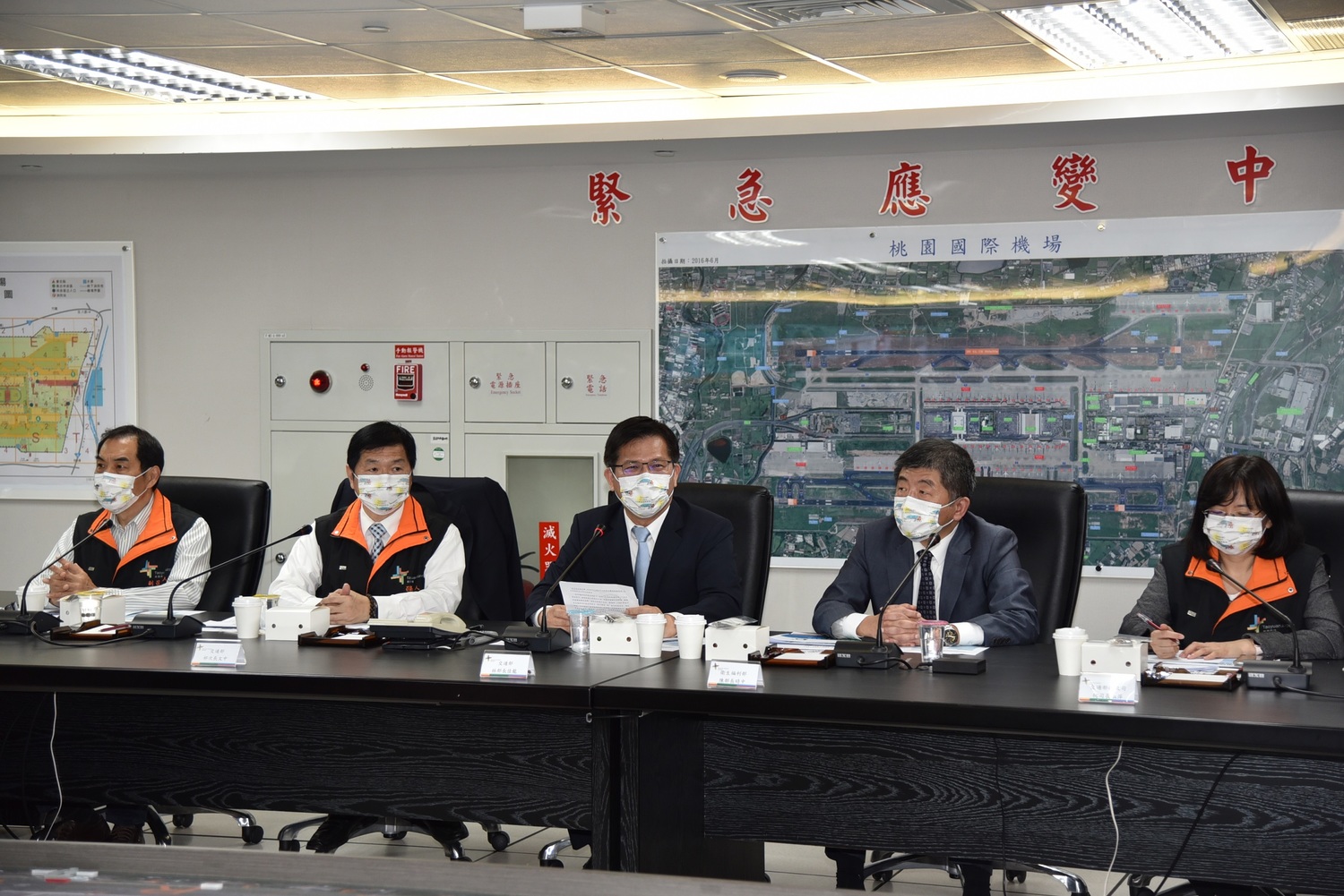 台帛旅遊泡泡首發戒慎恐懼！林佳龍：務必配合「團進團出」