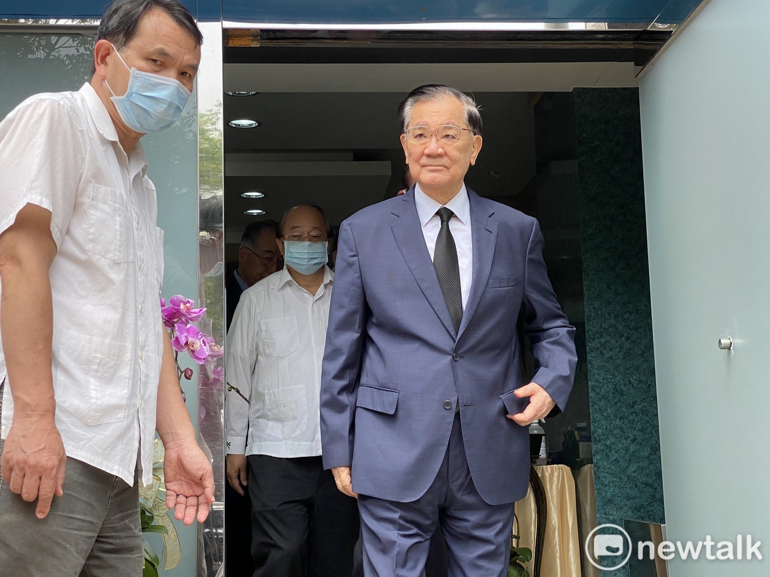 國民黨頒發最高榮譽獎章  連戰、柯文哲等政要弔唁許水德