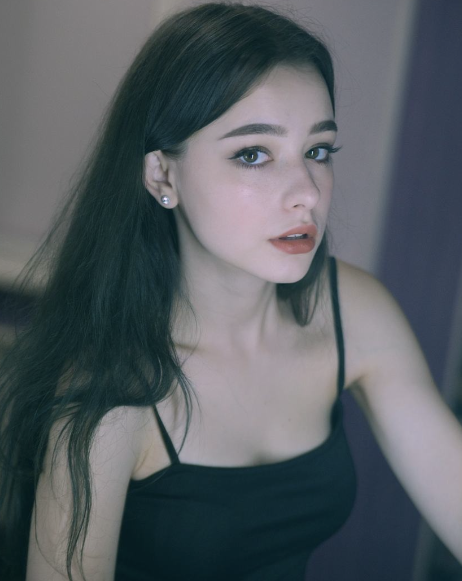 美女Youtuber不出道超可惜！Dasha Taran粉絲破三百萬