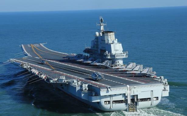 中共軍事行動不斷！  14機艦在台海活動、遼寧號在東海演練艦載機起降   