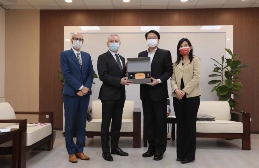 台法延續百年情牽  法國駐台代表公孫孟:安排專家赴台學習基隆經驗