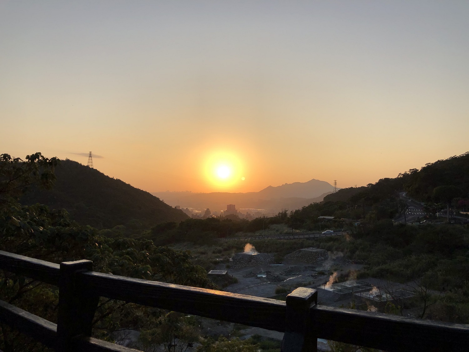 靄靄白煙如仙境！走進空靈秘境北投山村聚落