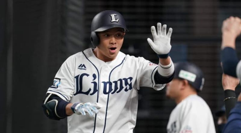 吳念庭連19場先發　扛六棒一壘手