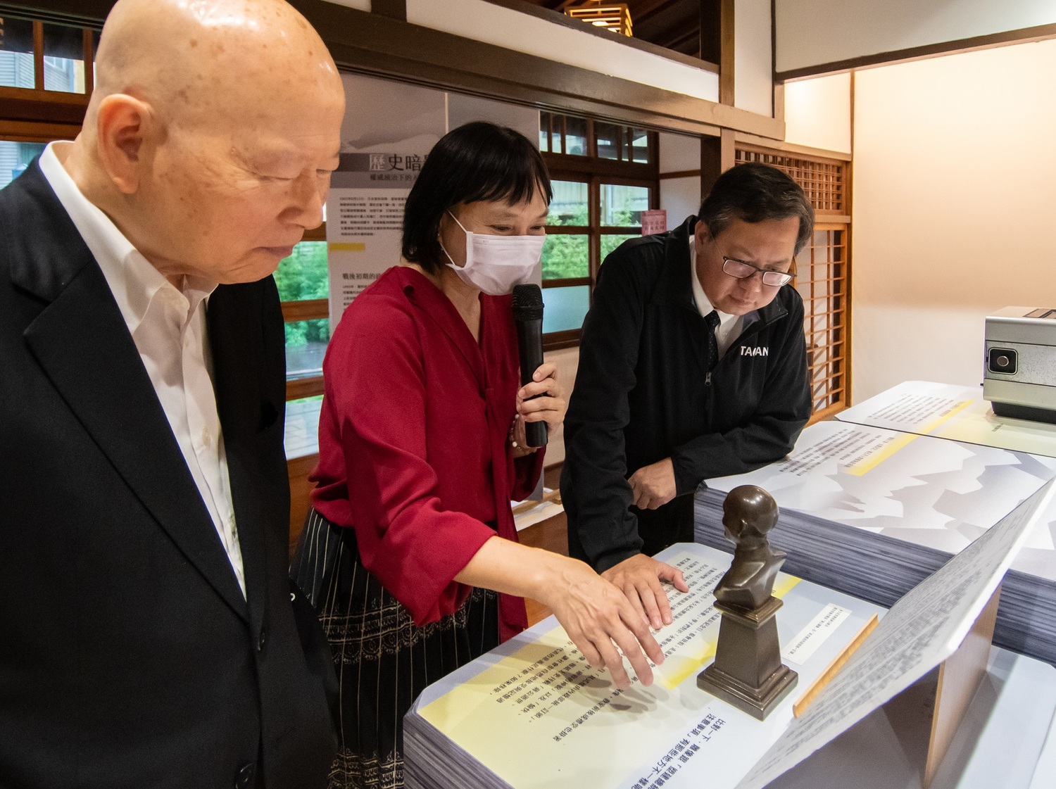 「促轉會社會對話展」桃園開展 鄭文燦：讓歷史微光被看見