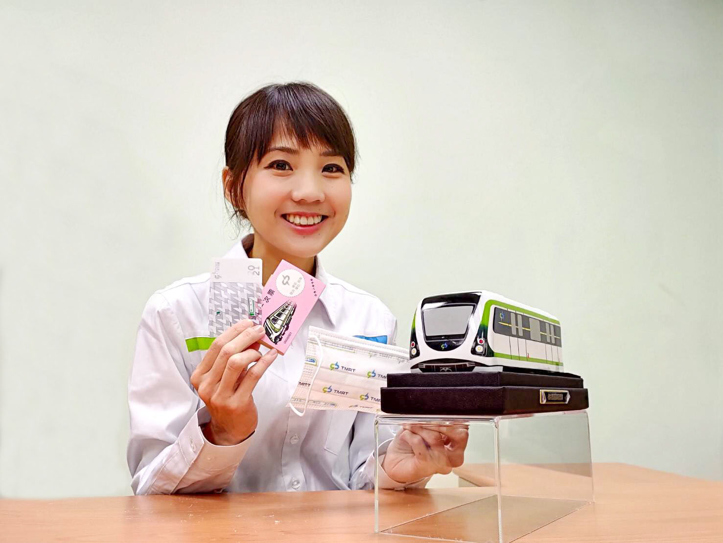 中捷衝運量出大絕送乘車券！通車後突破20、25、30萬再加送紀念酒