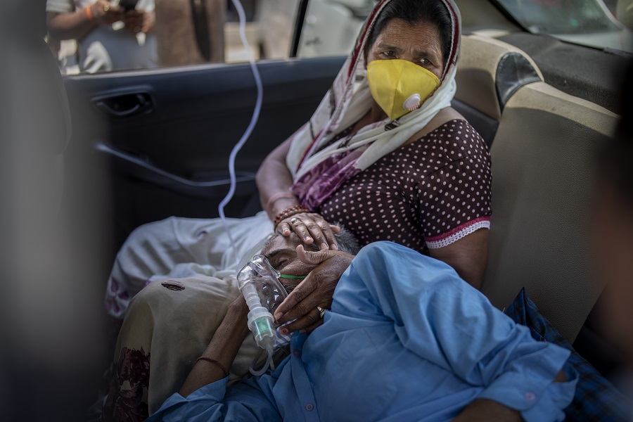 印度疫情最嚴峻時刻尚未到來？美數據模式預估死亡人數高峰日落點