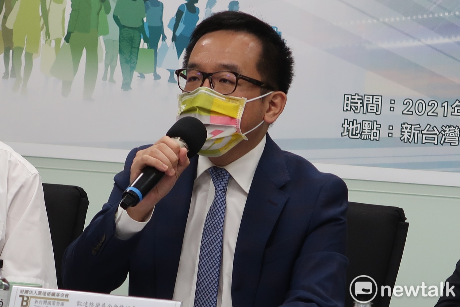 2022新北市長選舉民調：侯友宜無敵 大贏陳時中近29%