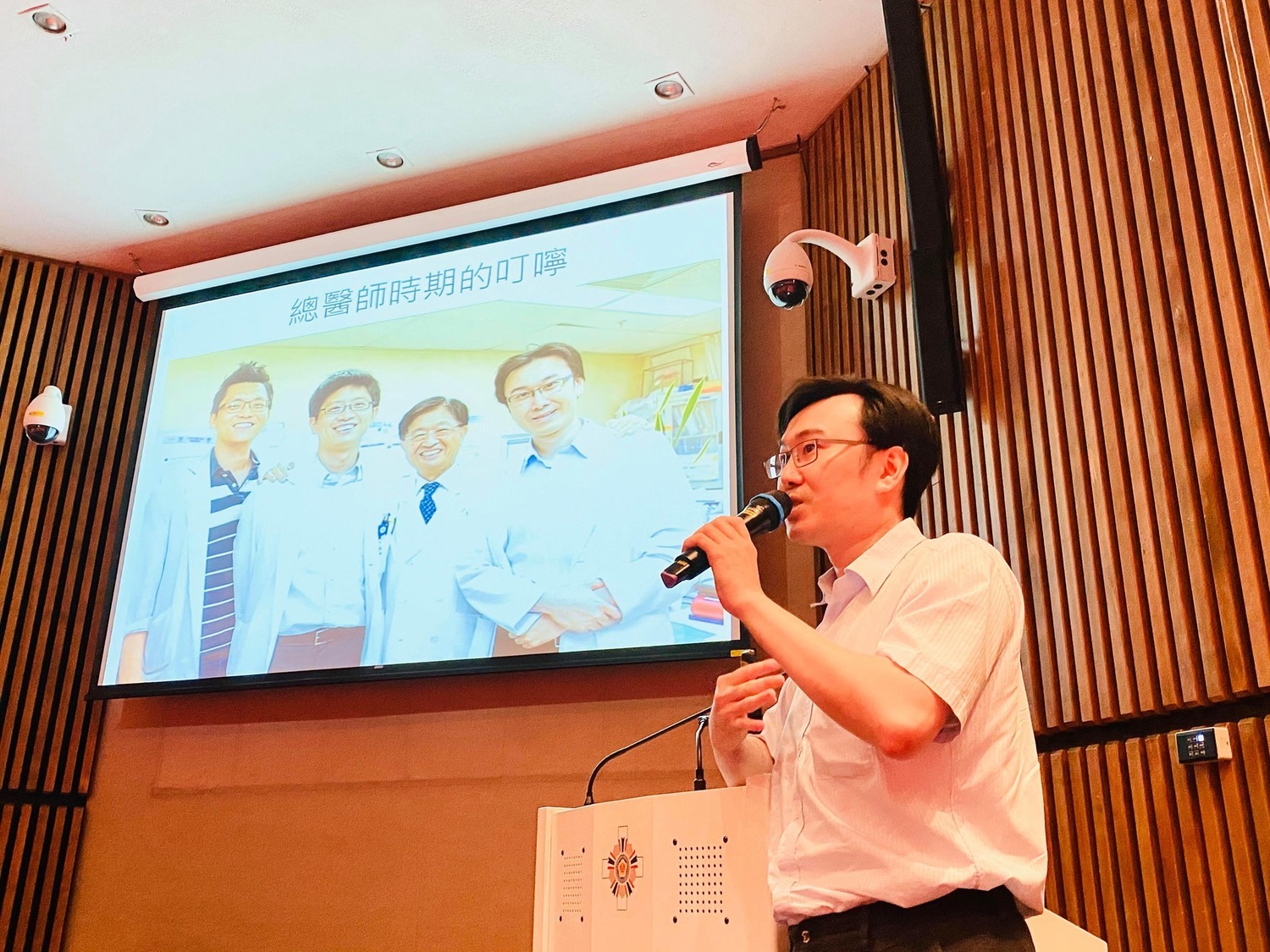 蘇一峰臉書停權怒指國家介入！四叉貓酸「菜比巴」：我都被刪20次了