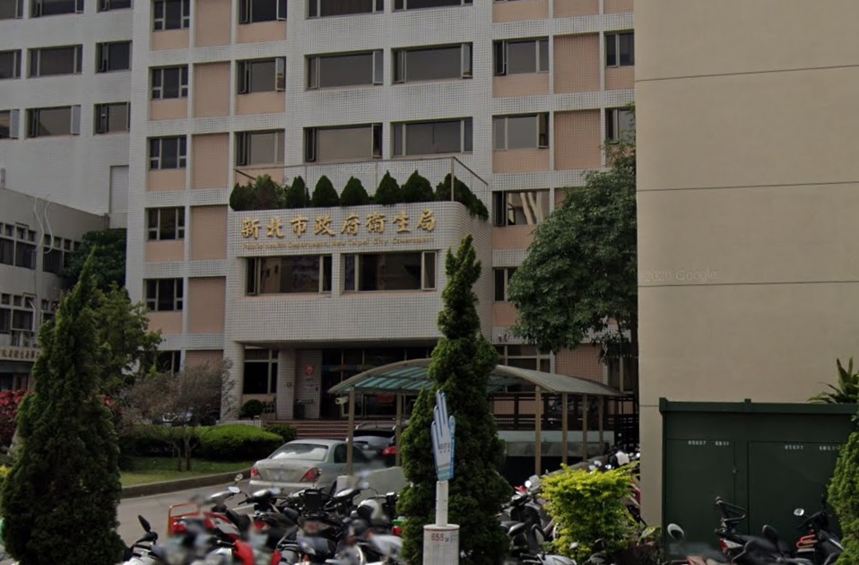 板橋某國中學生疑似確診症狀就醫 師生共82人暫不入校