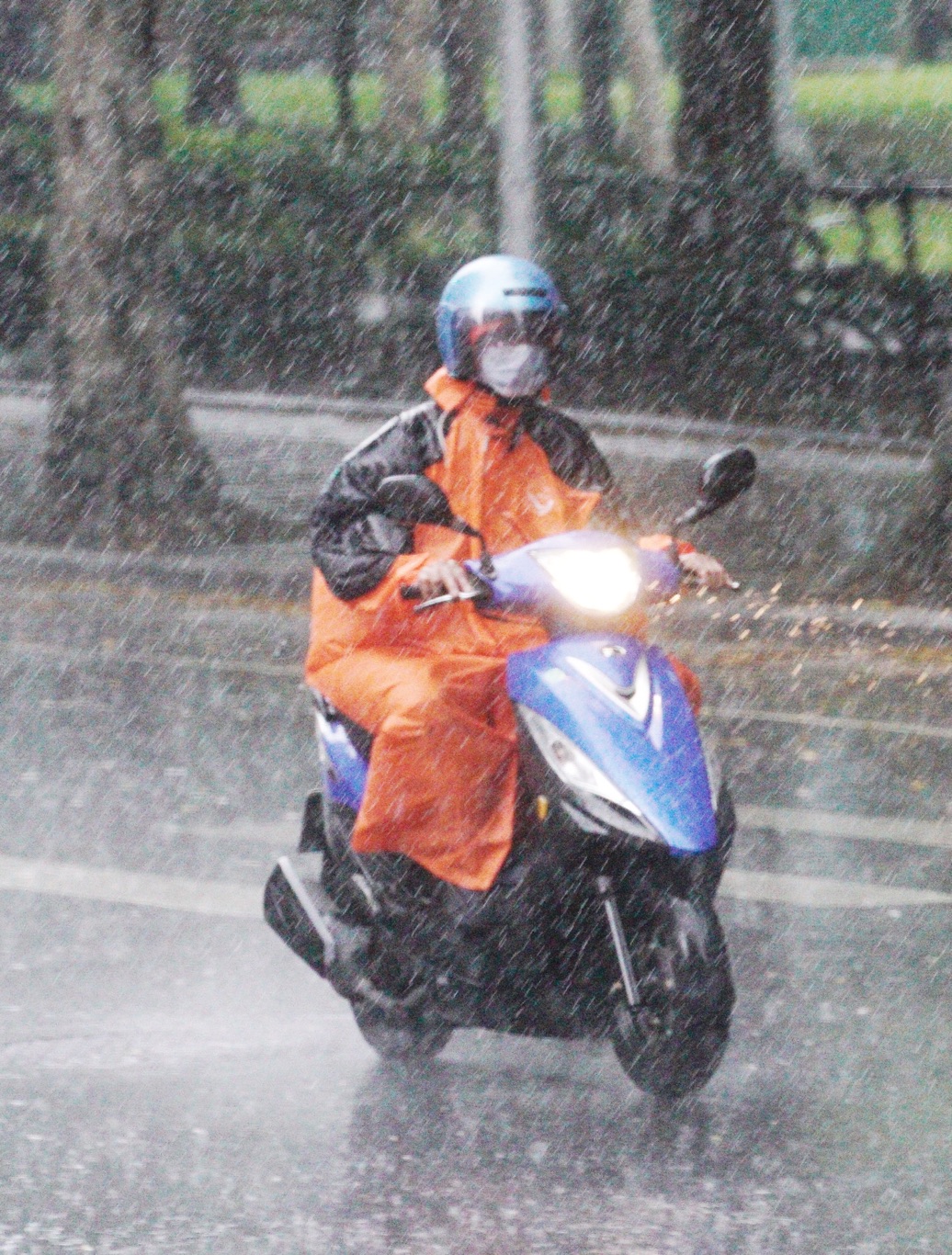 南台灣下雨了！高雄內門雨量達79毫米 曾文等5水庫啟動人工增雨