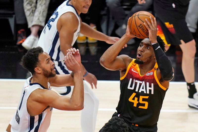 NBA／莫蘭特砍47分無用！米切爾回歸　爵士19三分奪首勝