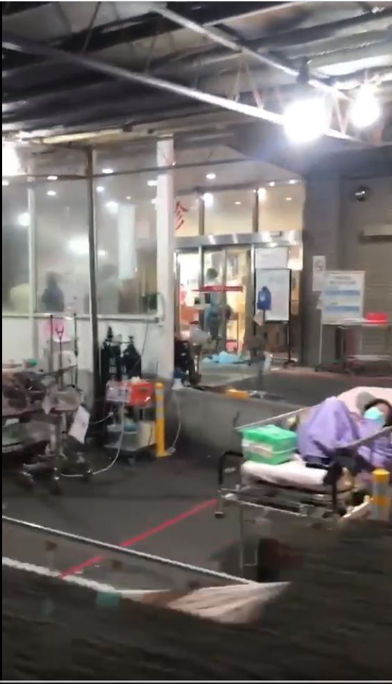 三級緊戒》台北醫院「戶外收治病患」？院方緊急澄清(影)