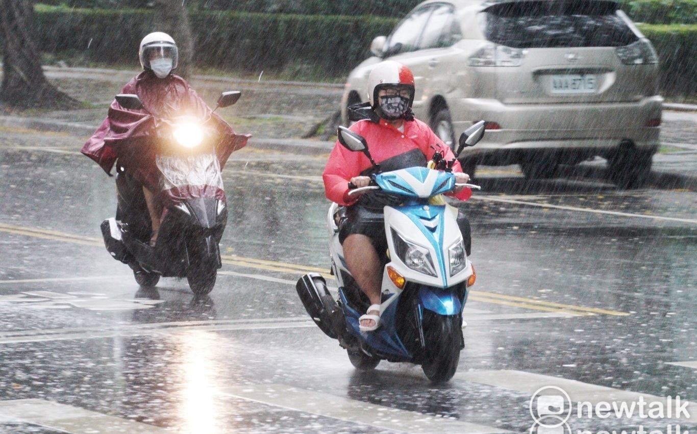 中南部6縣市豪大雨特報！台北高溫上看36度 週末低壓逼近恐變颱風