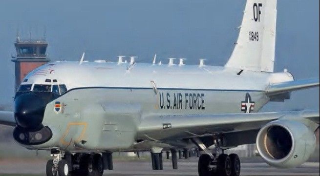 美軍RC-135U直闖黃海逼近山東半島 疑解放軍新武器部署