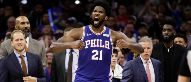 NBA／半月板撕裂還飛撲　恩比德：很痛但我會繼續拚
