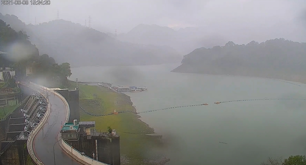 午後雷雨「看準」石門水庫狂灌！1150萬噸水讓蓄水率突破32%