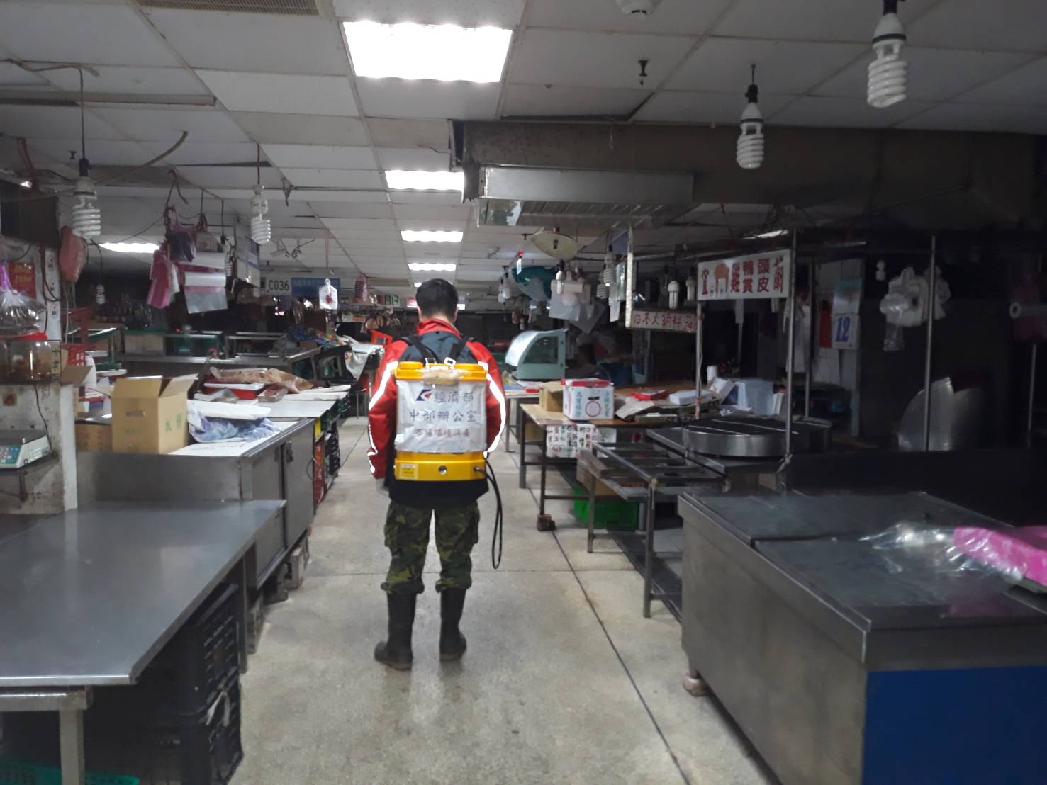 成功市場再＋1豬肉攤商染疫 林右昌：禁止民眾徒手碰觸生鮮肉品