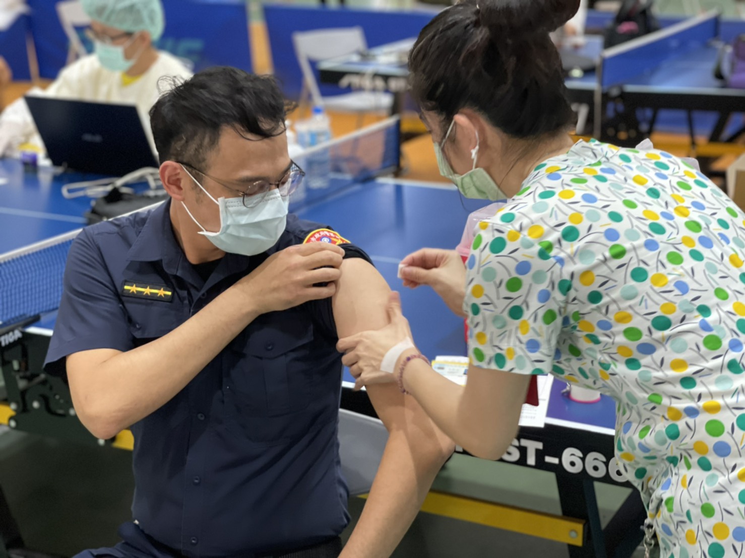 警察屬第二類防疫人員 高市府6月全數施打完畢