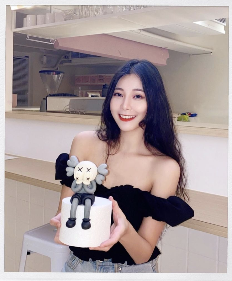 居家回憶製作翻糖影片！張香香累癱：以後還是用訂的好了