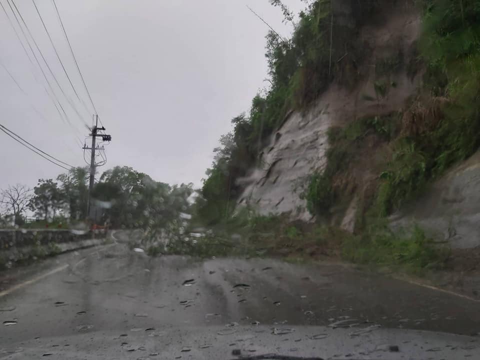 大雨「封橋」！台南左鎮路坍、樹倒、橋沒 多座橋梁封閉暫停通行