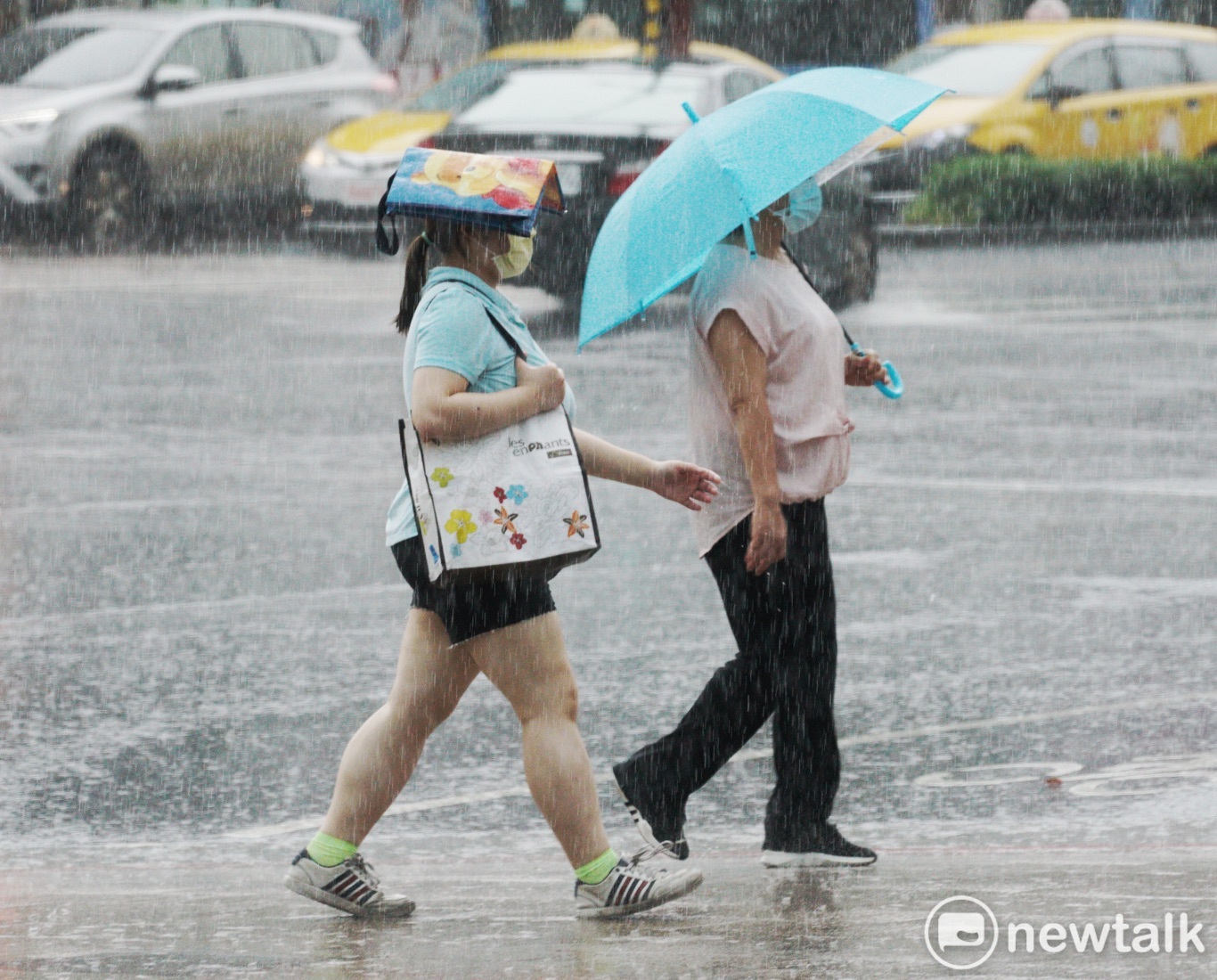 西南風發威3縣市大雨特報！專家：苗栗以南慎防劇烈降雨