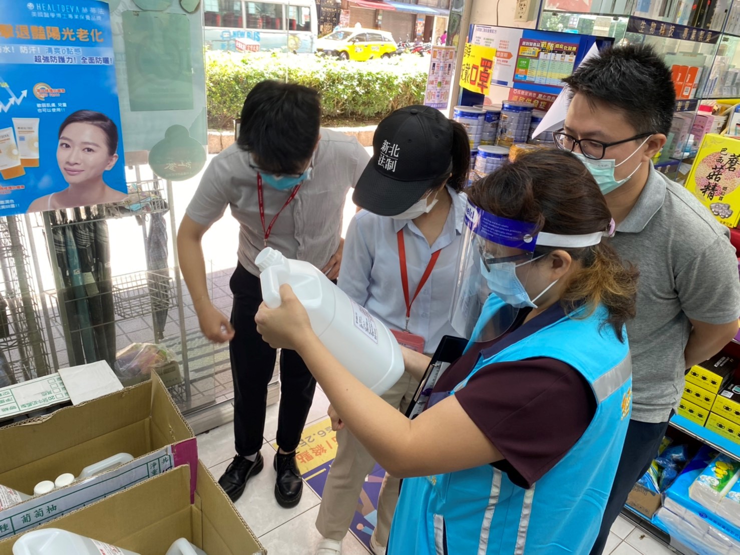 防止哄抬物價、囤積物資  新北追查「價量異常」可撥1950通報