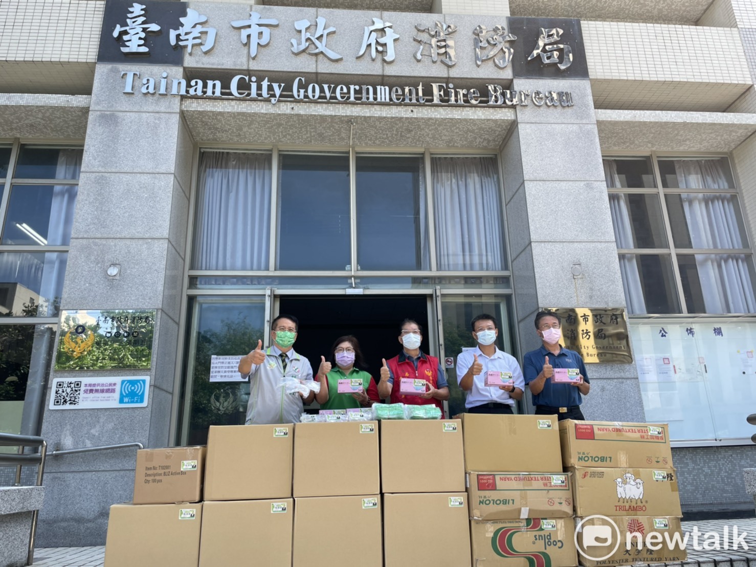 支持第一線消防人員   蔡旺詮攜手台南在地店家捐贈防疫物資