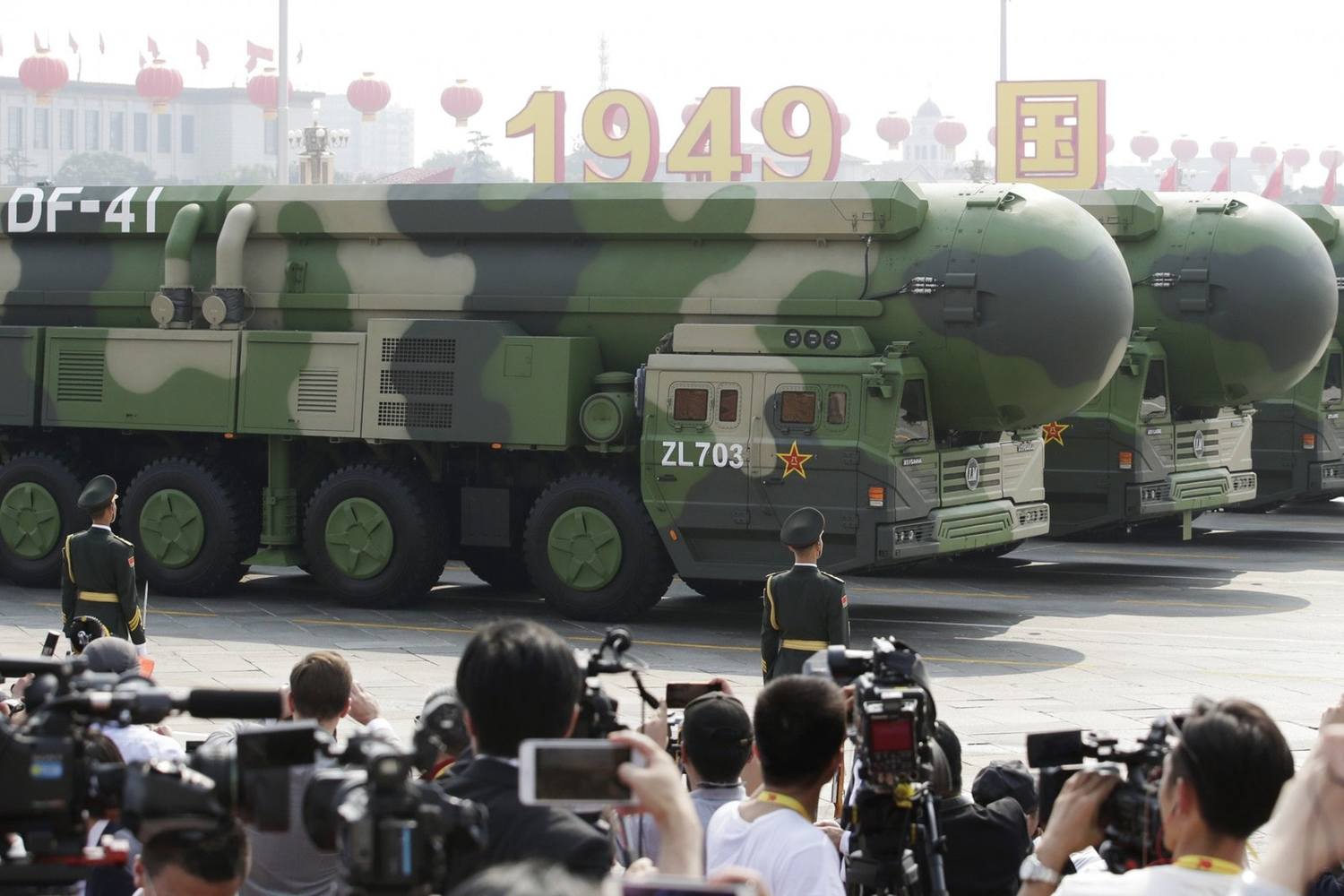 密集恐懼！中國核武擴張 衛星照曝甘肅119座核彈發射井建造中
