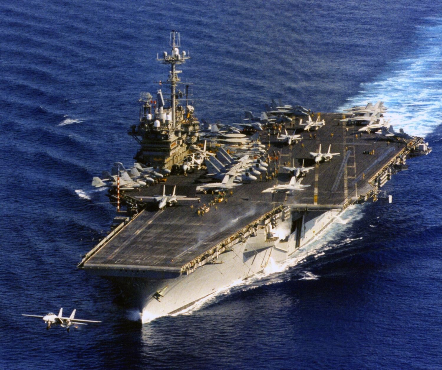 習近平揚言粉碎台獨 美太平洋艦隊貼照「獨立號航空母艦」曾派至台海