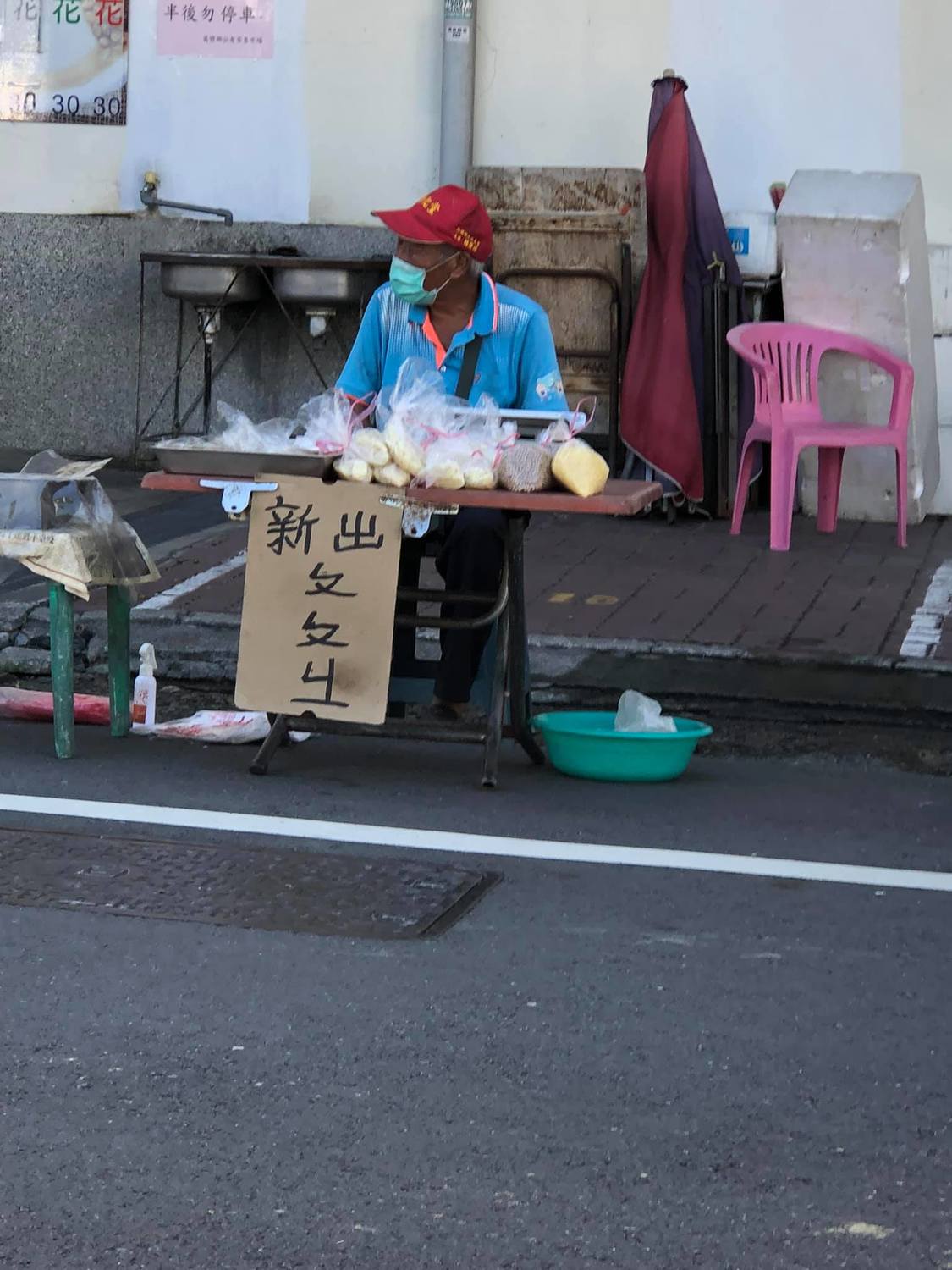 屏東阿公賣「ㄆㄆㄐㄧ」網友看不懂 客家人解答：很好吃