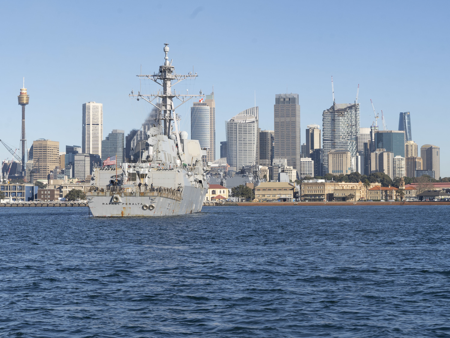「護身軍刀」演習！美、日、韓艦艇駛進雪梨港照片曝光