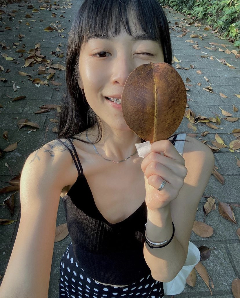 NanaQ極簡宣言造假！被Dcard網友抓包挨轟：做作