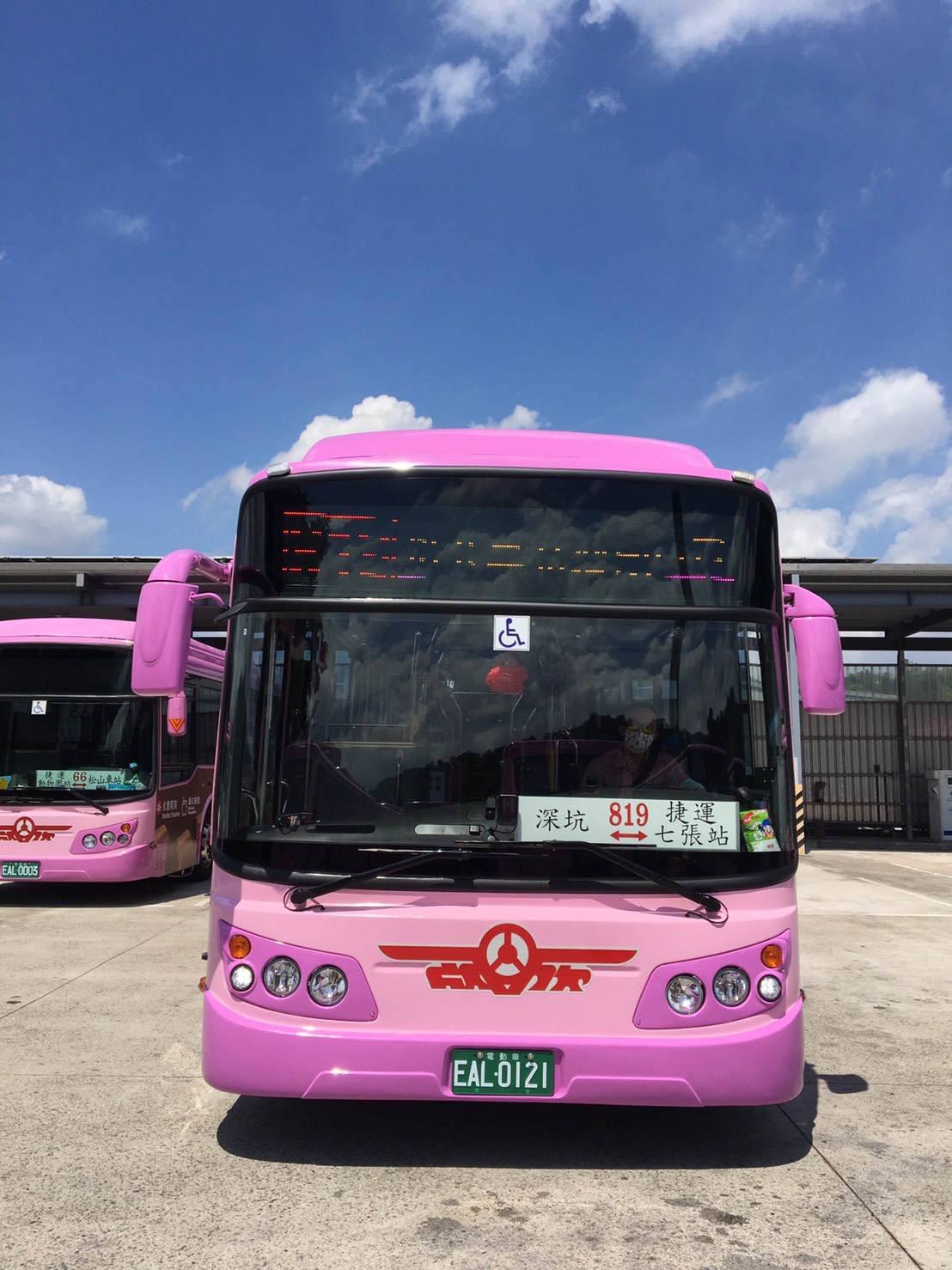 新北綠能運輸再添生力軍！ 819全線汰換電動公車今上路