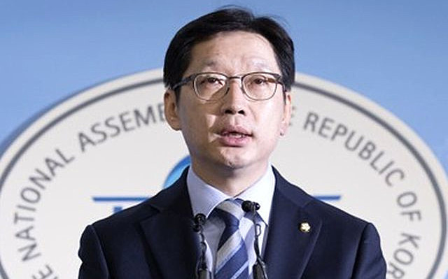 文在寅心腹出事! 南韓知事涉選舉時用網路水軍製造假輿論 判刑2年 | 國