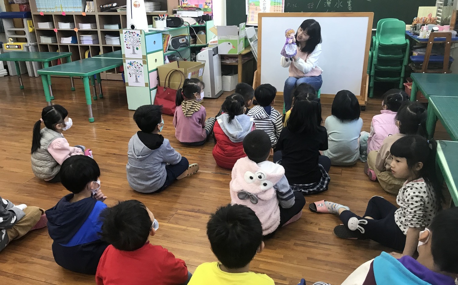 南投27日起有條件開放幼兒園、補習班 全面開放餐飲內用 | 生活 - Vimarsana News