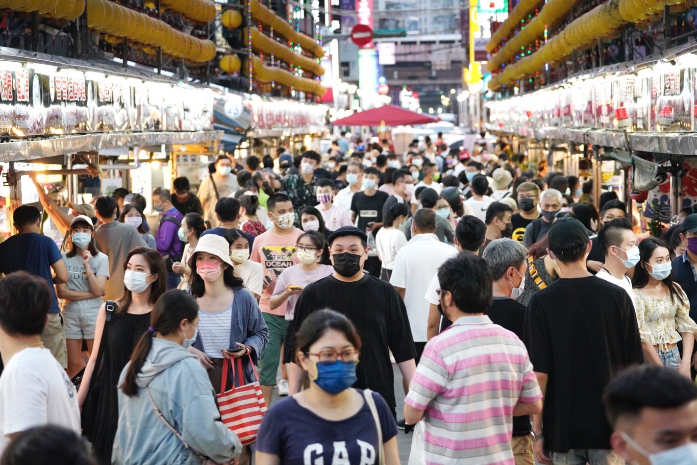 二級警戒》降級後人流變多疫情恐再爆？陳時中2點分析：可能性低 | 生活 - Vimarsana News