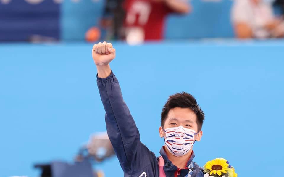 李智凱奪得體操史上第一面銀牌！蔡英文祝賀：我們都同感驕傲 | 體育 |