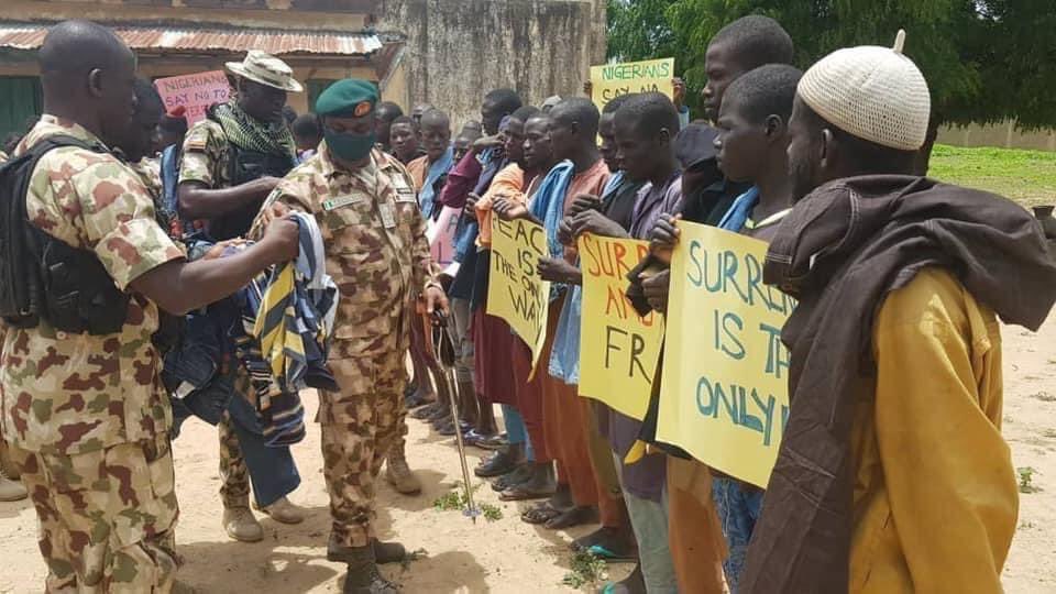6114d15df0fd3