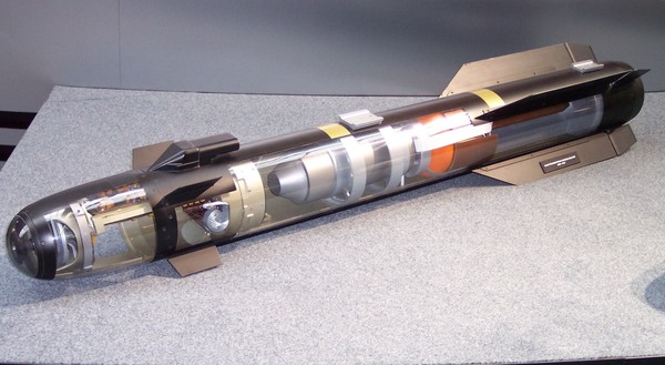 美軍「忍者炸彈」R9X飛彈。   圖：翻攝Wikimedia Commons
