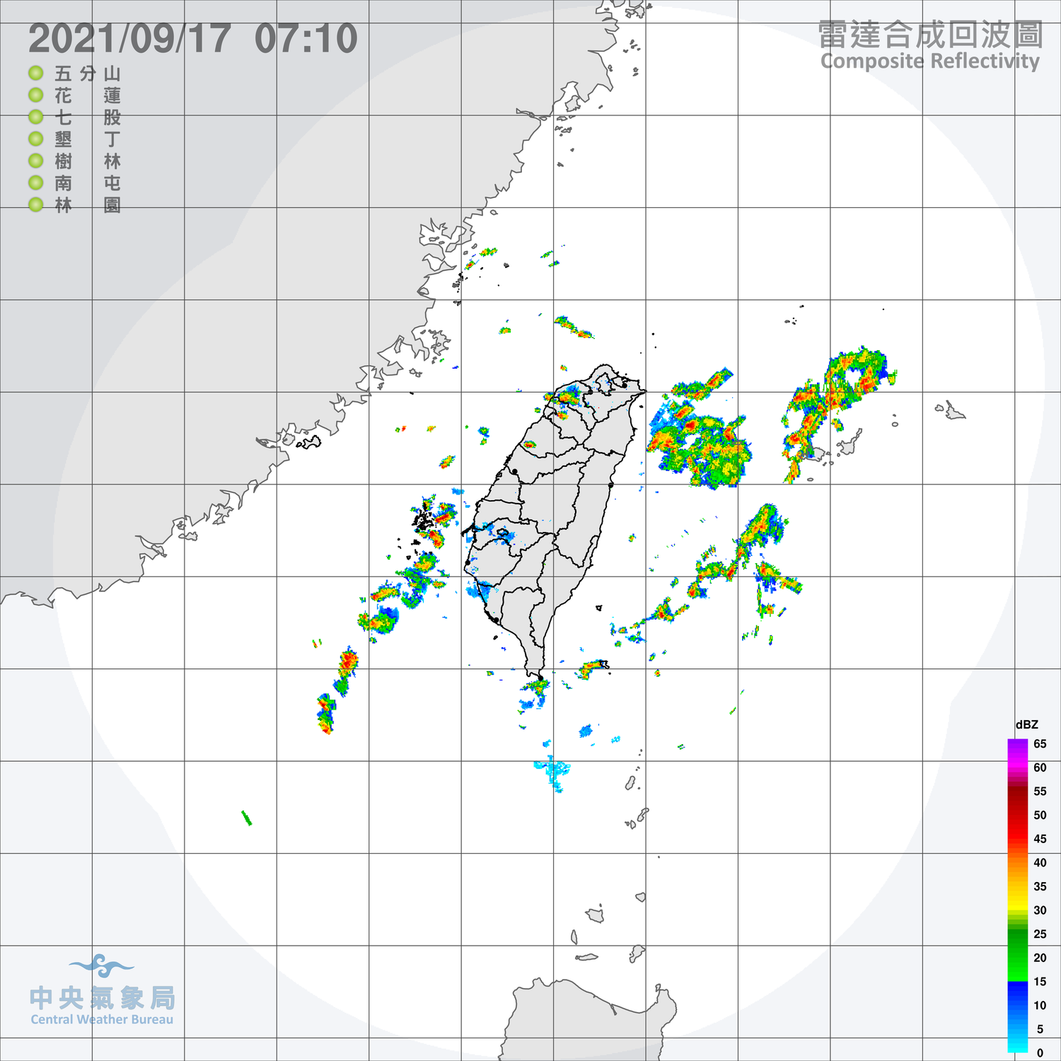 中央氣象局長鄭明典在臉書表示，今天台灣周邊上空仍有對流雲，還是有局部陣雨發生機率，不過趨勢上是越來越穩定。   圖：中央氣象局長/提供