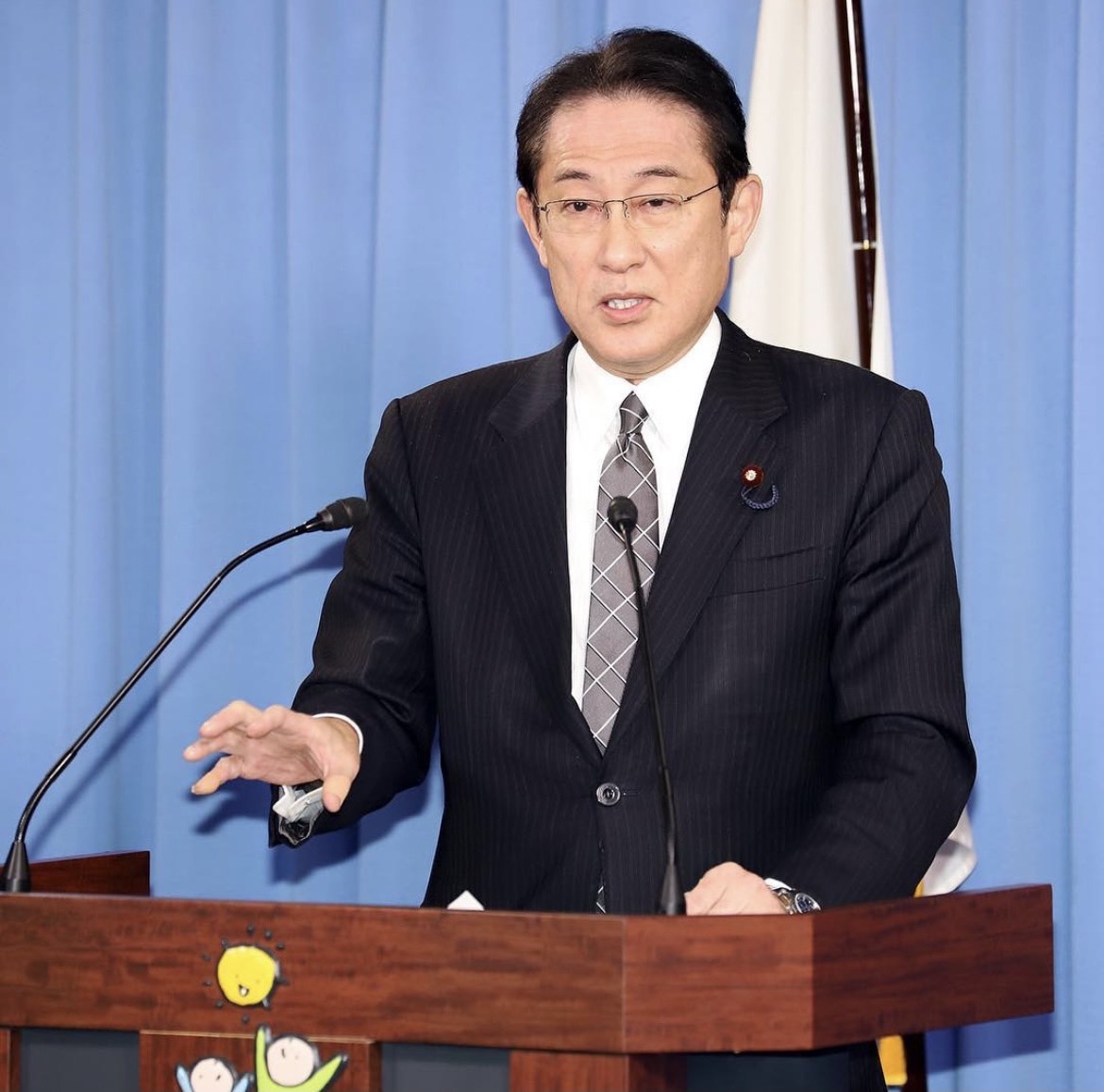 岸田文雄首相表明將大增防衛費來對應，因為日本政府認為如果日本自己不加強軍事努力的話，美國是不會幫日本的。 圖：擷取自岸田文雄IG（資料照片）