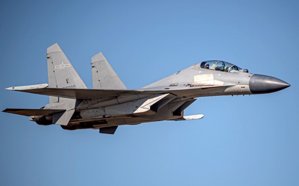 共機30架瘋狂擾台！17架越中線直闖北中南空域 國軍全力戒備應對