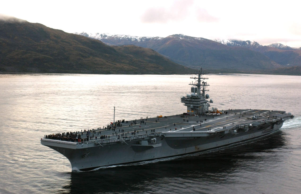 雷根號（USS Ronald Reagan）為美國海軍前沿部署西太平洋的航空母艦。   圖：擷取自維基百科