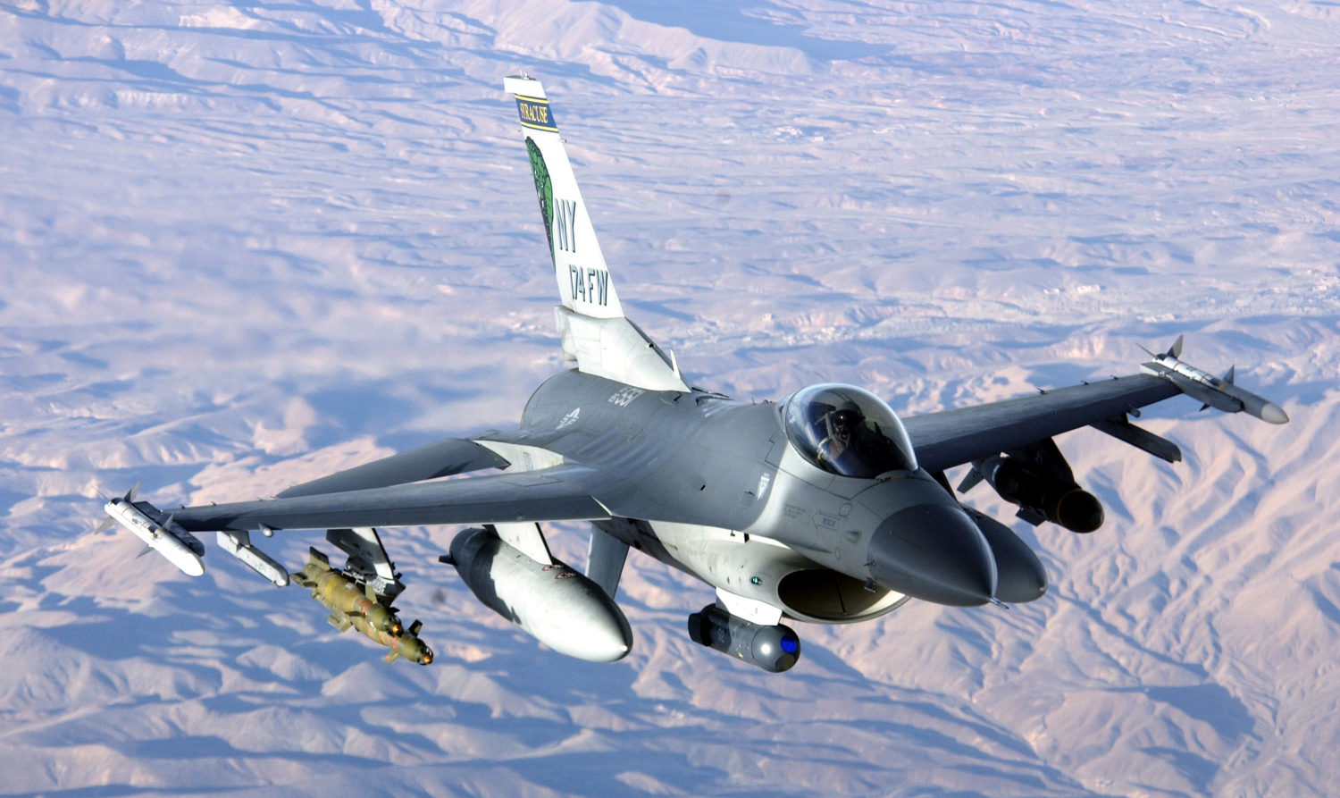 F-16V戰機。   圖 : 翻攝自維基百科